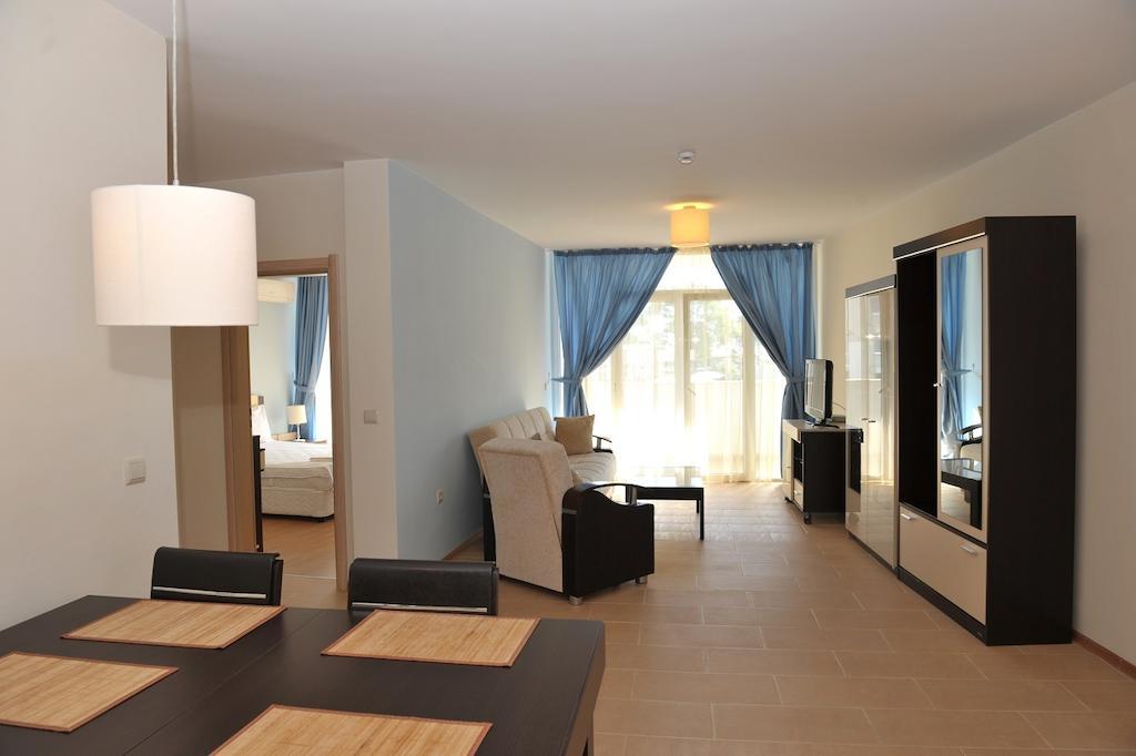 Black Sea Star Aparthotel Sozopol Bilik gambar